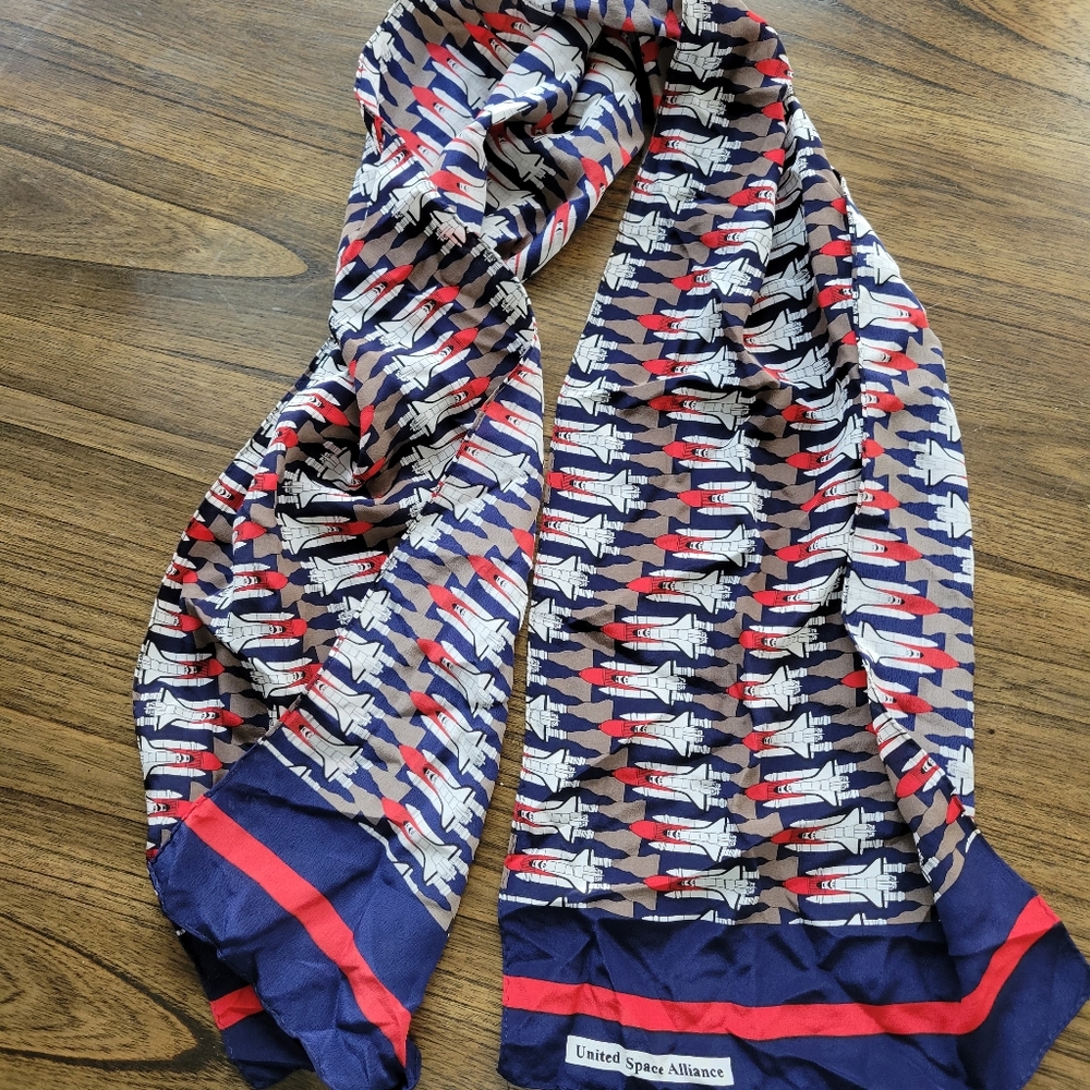 Vintage United Space Alliance scarf salties